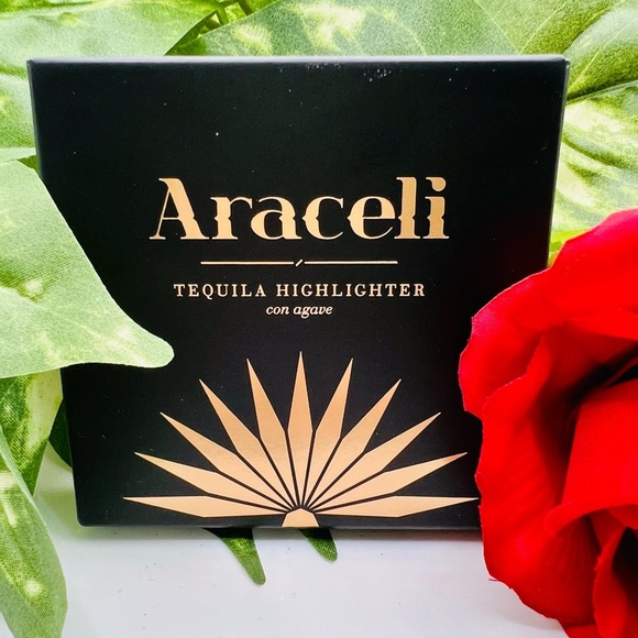 Araceli Tequila Highlighter in Blanco - Picture 1 of 9